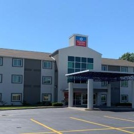 SureStay Plus Hotel by Best Western Niagara Falls East Thumbnail