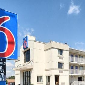Motel 6-Maple Shade Township, NJ - Philadelphia - Mt Laurel Thumbnail