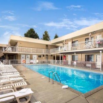 Siesta Suites Thumbnail