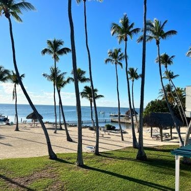 Breezy Palms Resort Thumbnail