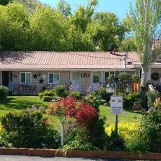 Alpaca Inn, The Thumbnail