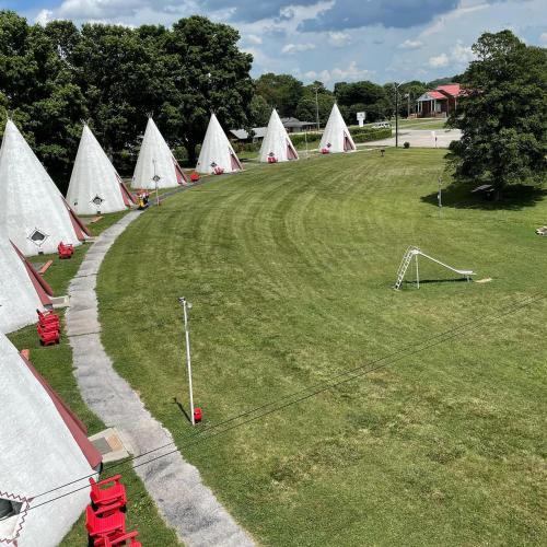 Historic Wigwam Village No 2 Thumbnail