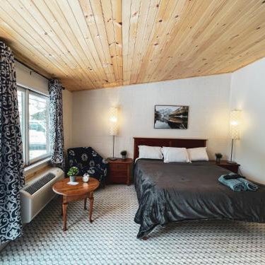 Sussex Motel Thumbnail
