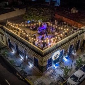 Chuchumbé Hotel & Hostal