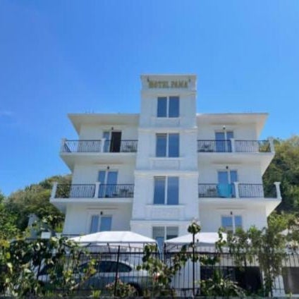 Hotel Fama Thumbnail