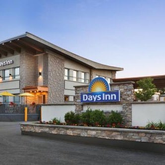 Days Inn by Wyndham Montreal East Thumbnail