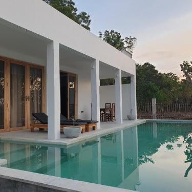 Giri Villa Thumbnail