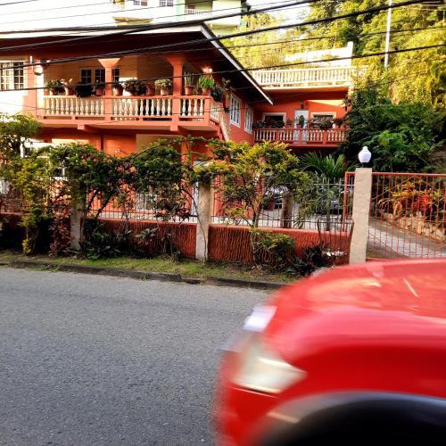 Western Tobago Cozy 3 Bedroom Retreat Thumbnail