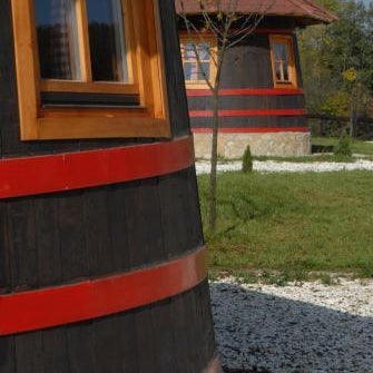 Eko selo Kostunici