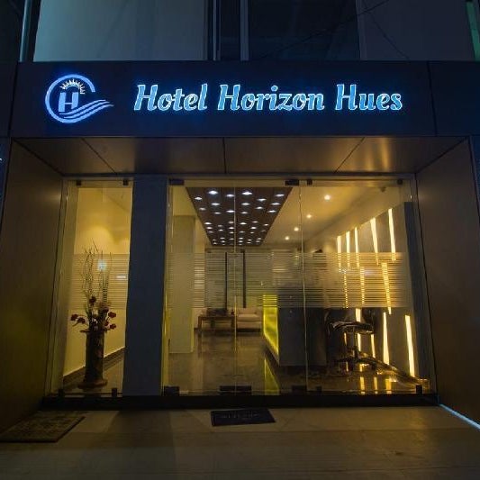 Hotel Horizon Hues