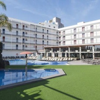 Hotel Papi Blau
