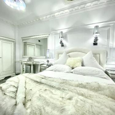 President Luxury