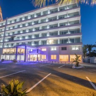 Bohemian Gardens Hotel Thumbnail