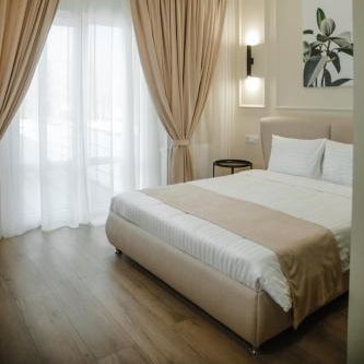 Dream Hotel