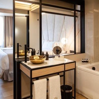 Nivia Born Boutique Hotel Thumbnail