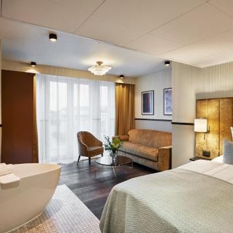 WIDE Hotel Thumbnail