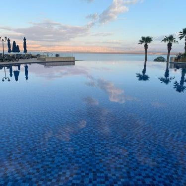 Samarah Dead Sea Resort Studio-CP6 Traveler Award 2026 Winner Thursday, Friday and Saturday Groups consisting solely of male guests are not permitted