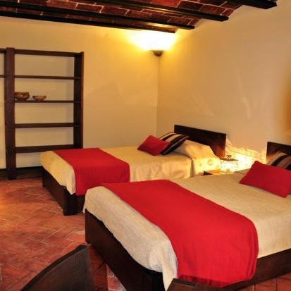 Hotel Naira