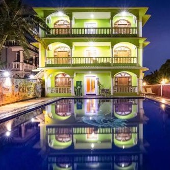 Larios Beach Holidays Resort