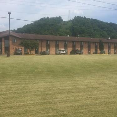 New Martinsville Inn Thumbnail