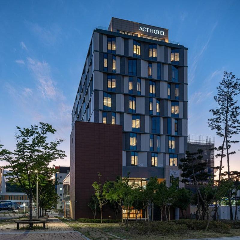 ACT Hotel Thumbnail