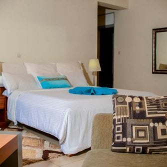 One Click Hotel