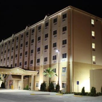 Microtel Inn & Suites By Wyndham Toluca Thumbnail