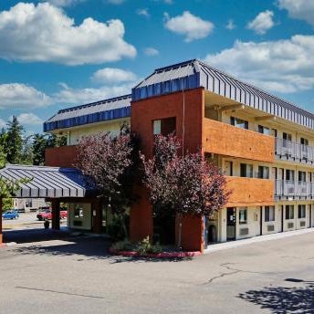 Olympic Inn & Suites Port Angeles Thumbnail