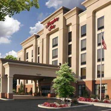 Hampton Inn By Hilton Springfield South Enfield Thumbnail