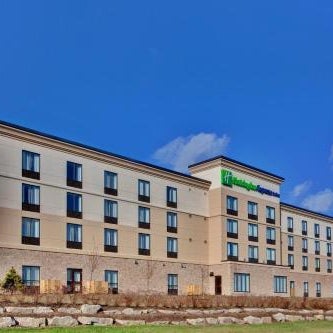 Holiday Inn Express Hotel & Suites Brockville By IHG