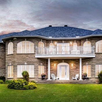 Greystone on Golden Lake