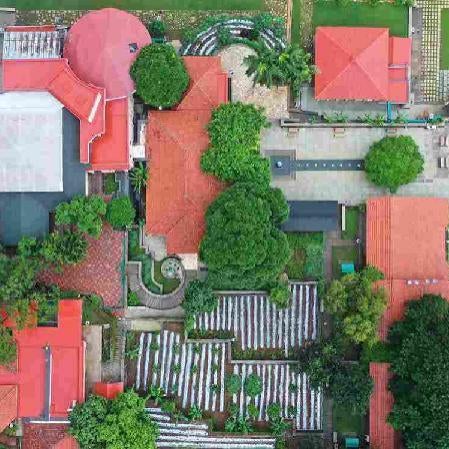 Manas Resort With Petting Zoo