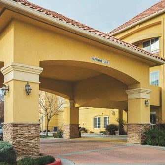La Quinta Inn & Suites by Wyndham Fresno Northwest Thumbnail