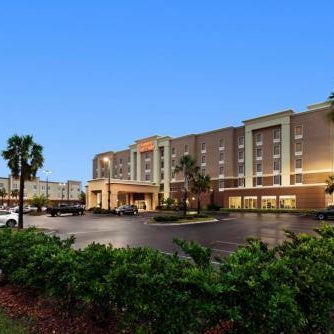 Hampton Inn By Hilton & Suites Brunswick Thumbnail