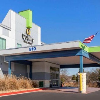 Quality Inn & Suites Thumbnail