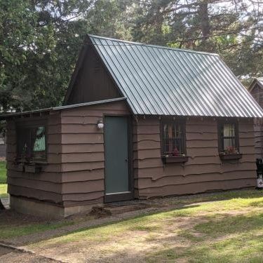 Moreno's Adirondack Cabins Thumbnail