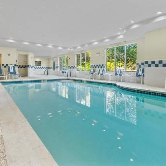 Hampton Inn By Hilton Nashua Thumbnail