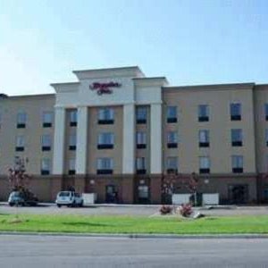 Hampton Inn By Hilton Macomb Thumbnail