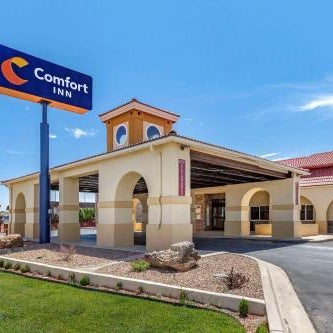 Comfort Inn City of Natural Lakes Thumbnail