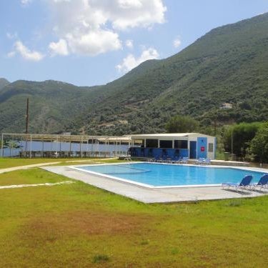 Menes Hotel