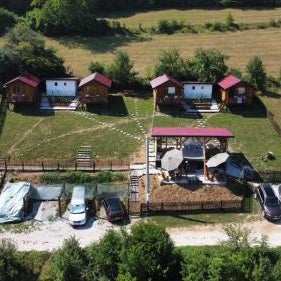 Bosnian Pyramid Glamping
