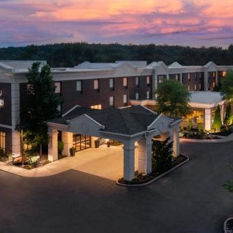 Hampton Inn By Hilton & Suites Hartford/Farmington Thumbnail