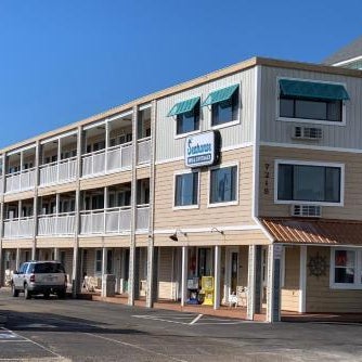 Sea Horse Inn and Cottages Thumbnail