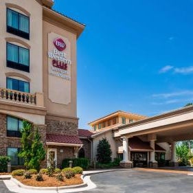 Best Western Plus Westgate Inn & Suites Thumbnail