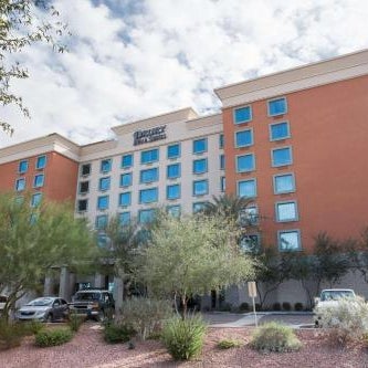 Drury Inn & Suites Phoenix Happy Valley Thumbnail