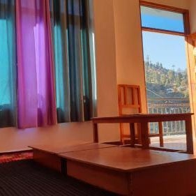 Peppy Nomads Luxuria, Jibhi