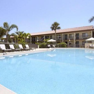 Super 8 by Wyndham Riviera Beach West Palm Beach Thumbnail