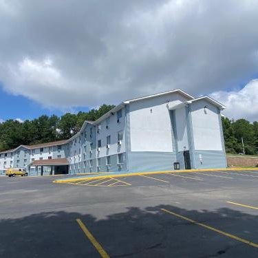 Super 8 by Wyndham Homewood Birmingham Area Thumbnail