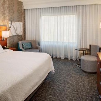 Courtyard by Marriott Pittsburgh West Homestead/Waterfront Thumbnail