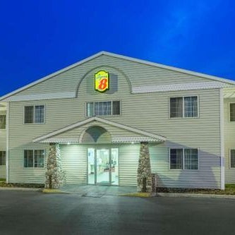 Super 8 by Wyndham Hamilton Thumbnail
